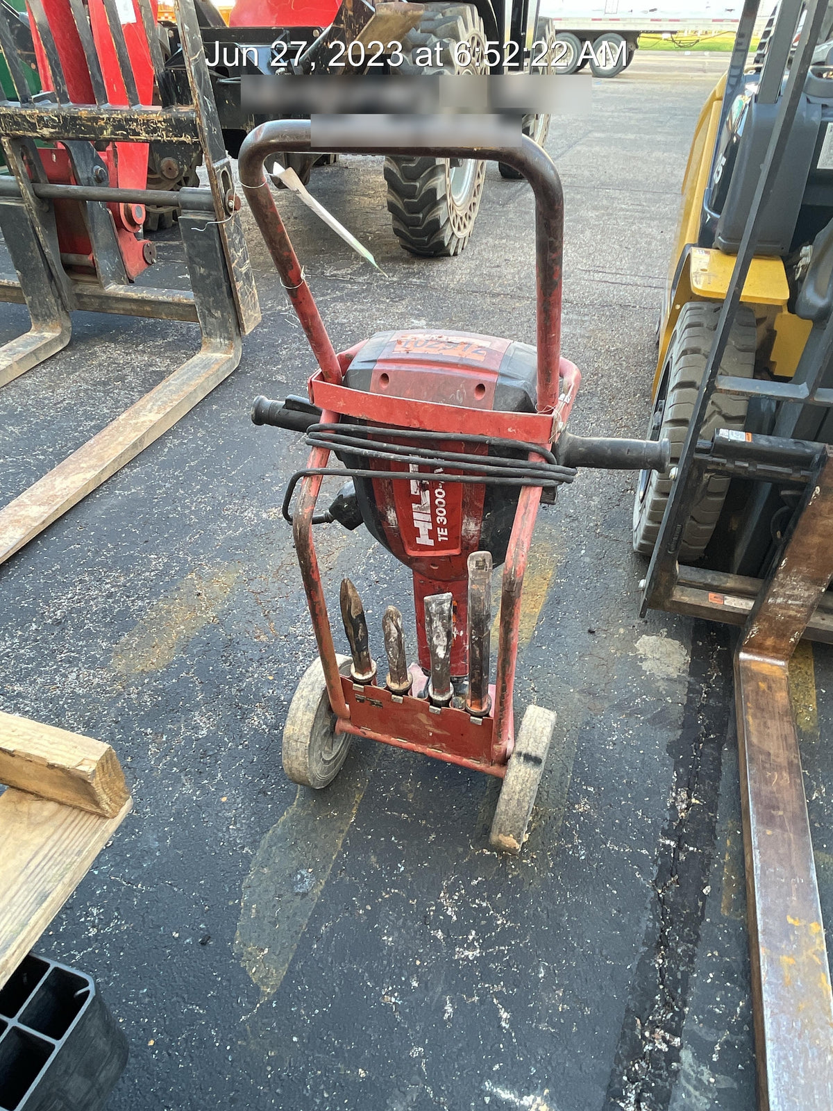2020 HILTI TE 3000-AVR