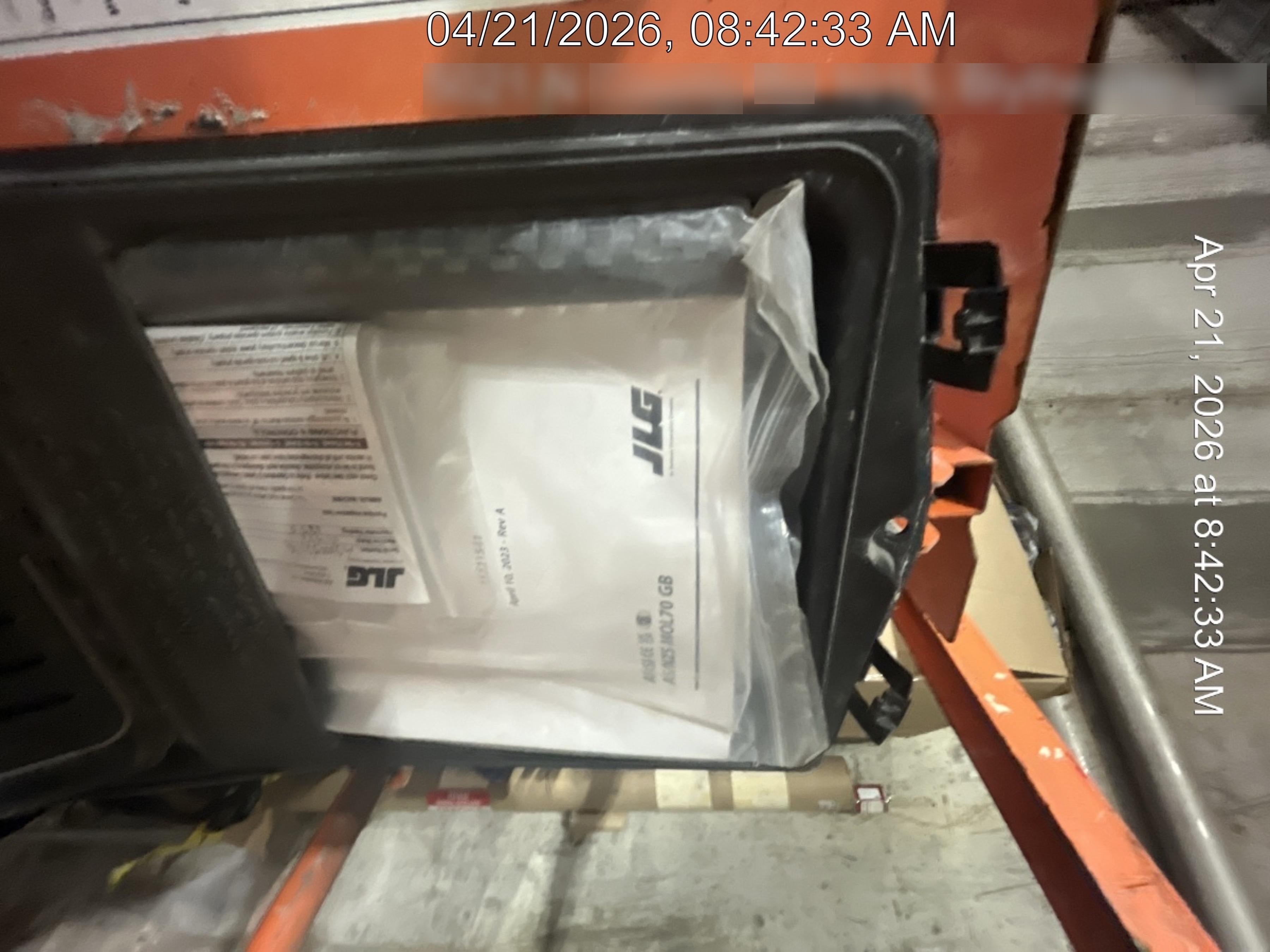 2021 JLG ES1932