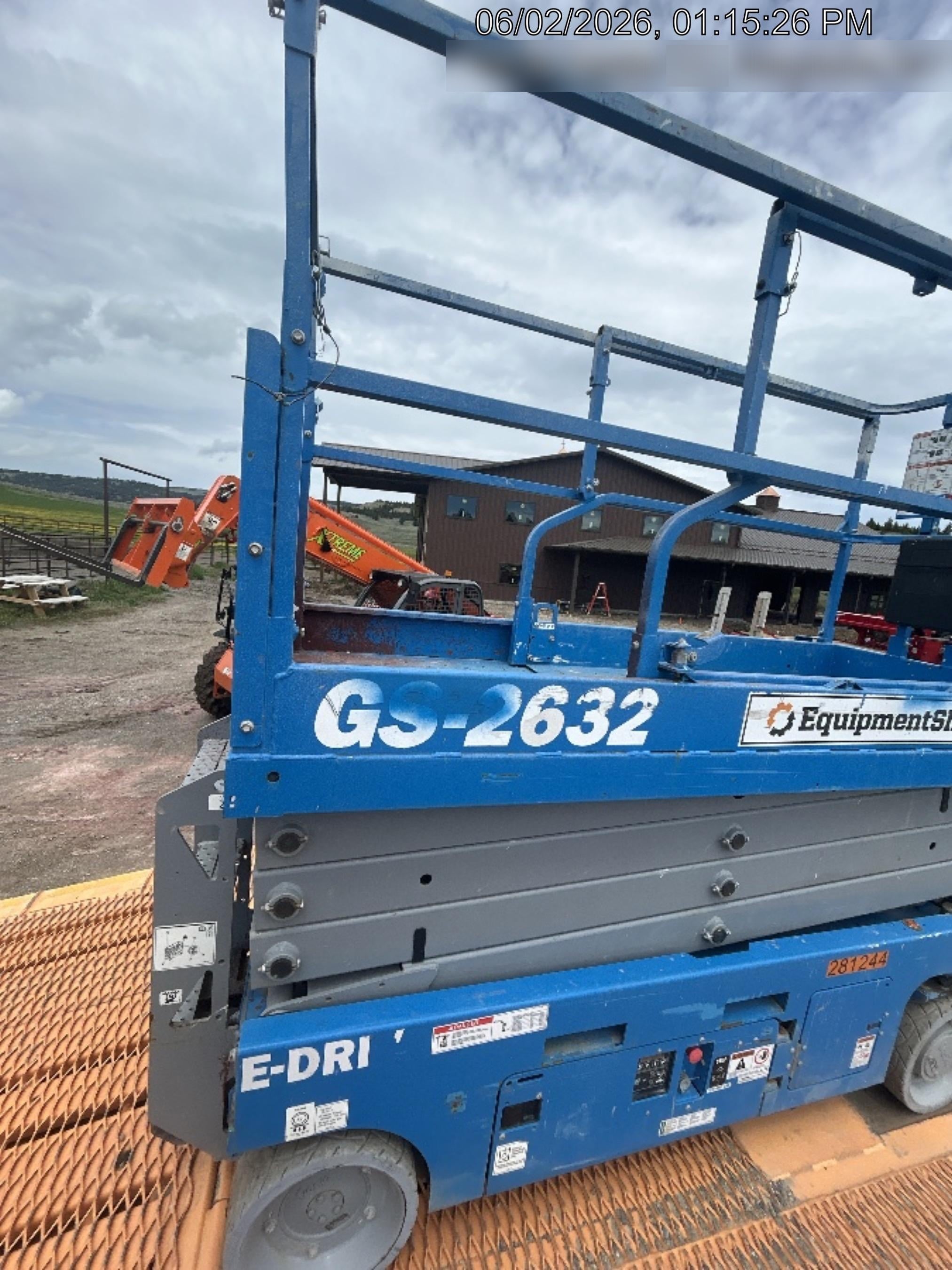 2022 GENIE GS-2632