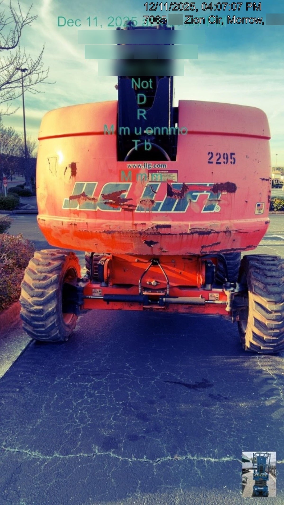 2016 JLG 660SJ
