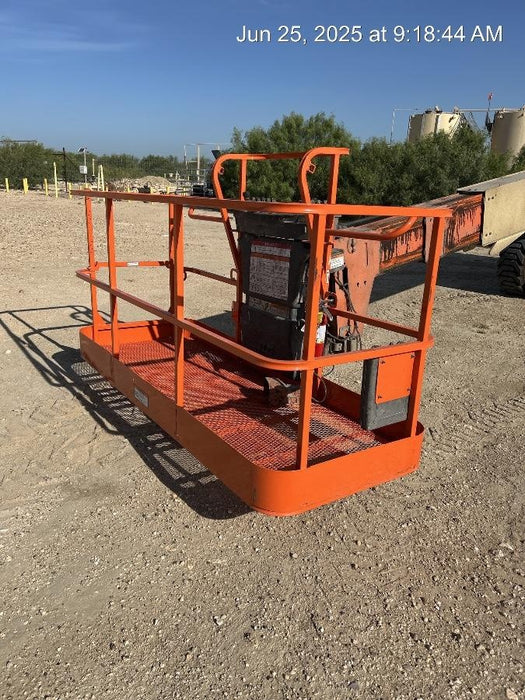 2019 JLG 600S 4WD
