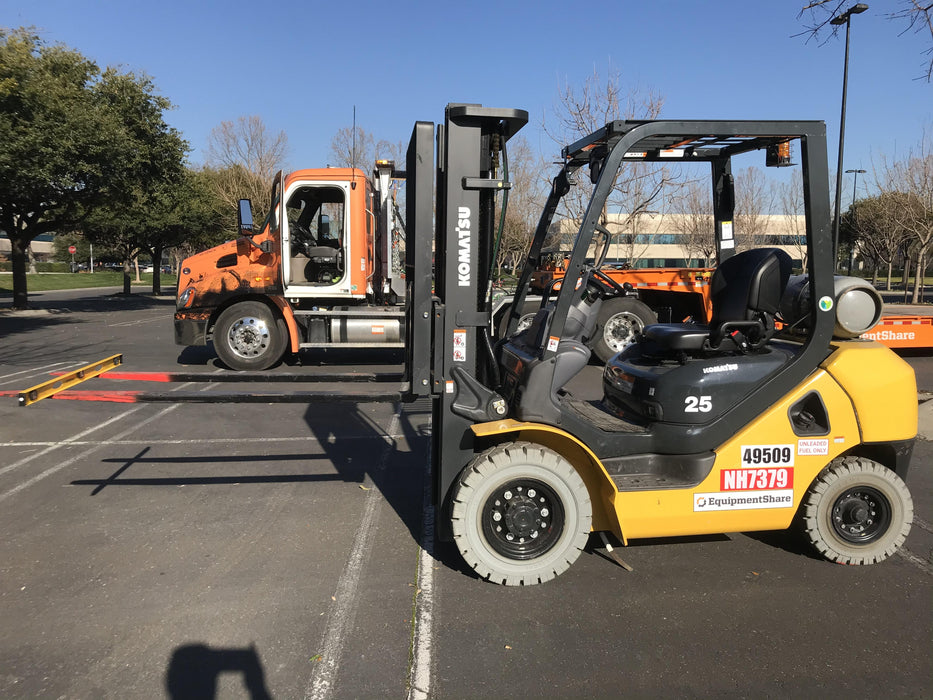 2019 KOMATSU FG25T-16