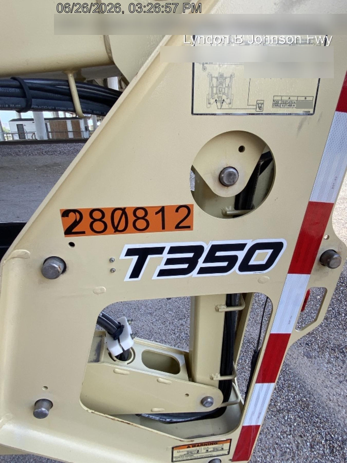 2022 JLG T350
