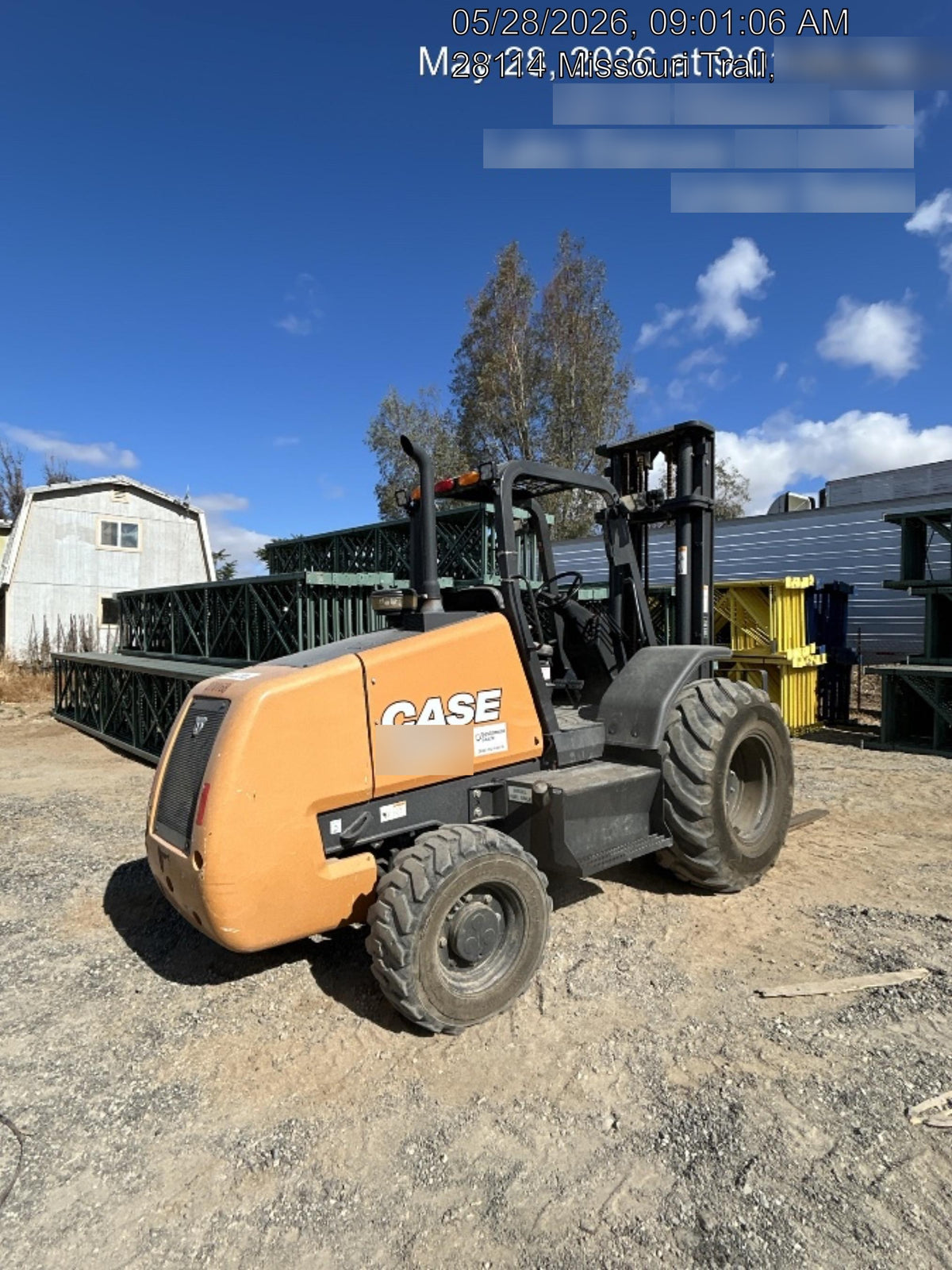 2023 CASE 588H