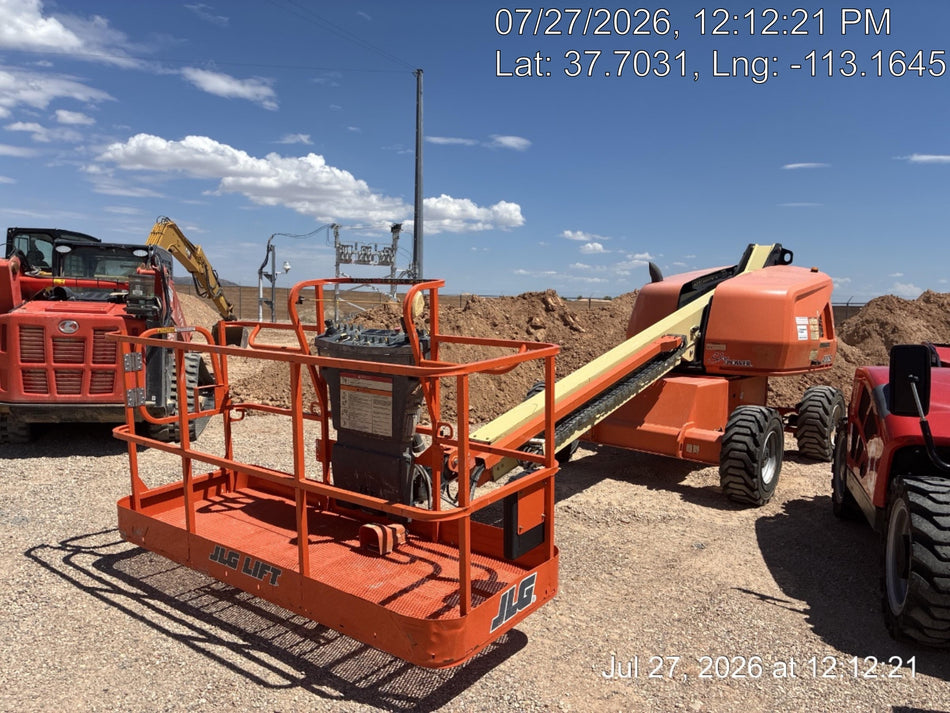 2019 JLG 400S