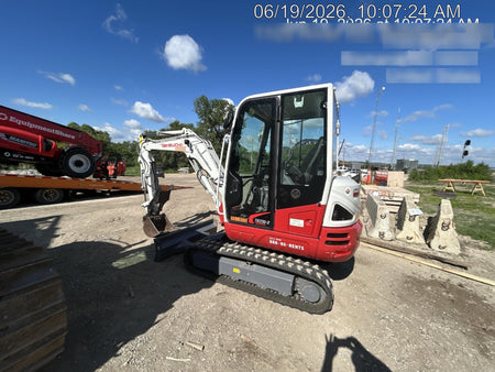 2025 TAKEUCHI TB235-2CR