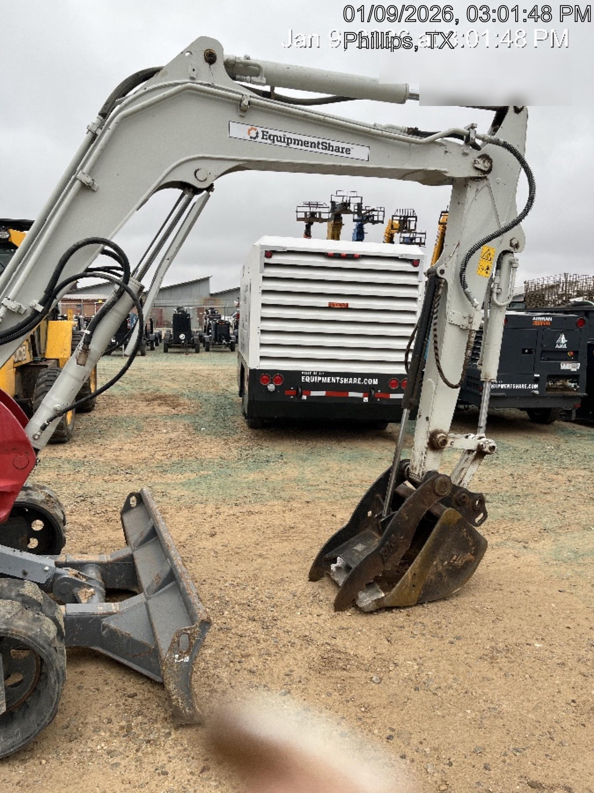 2023 TAKEUCHI TB250-2R
