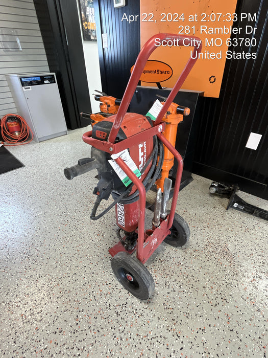 2020 HILTI TE 3000-AVR