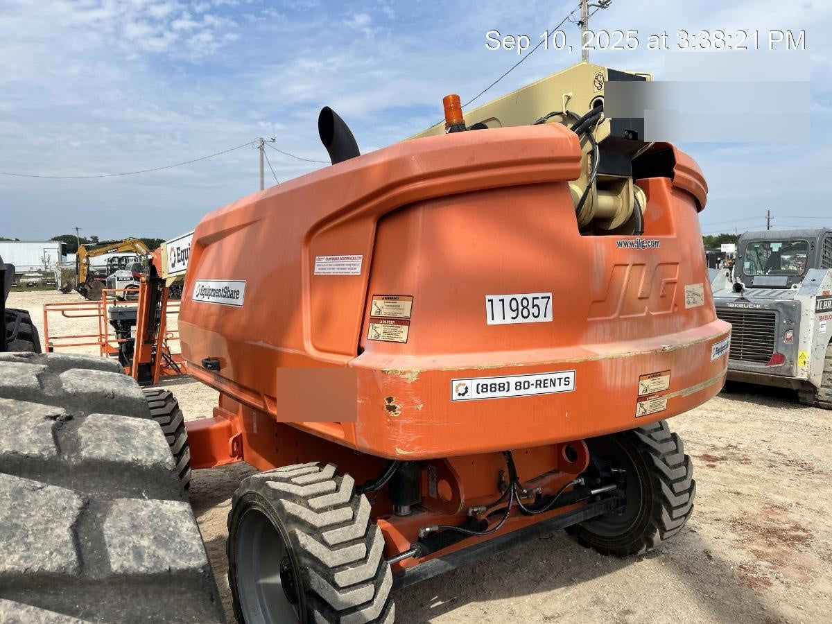 2021 JLG 660SJ