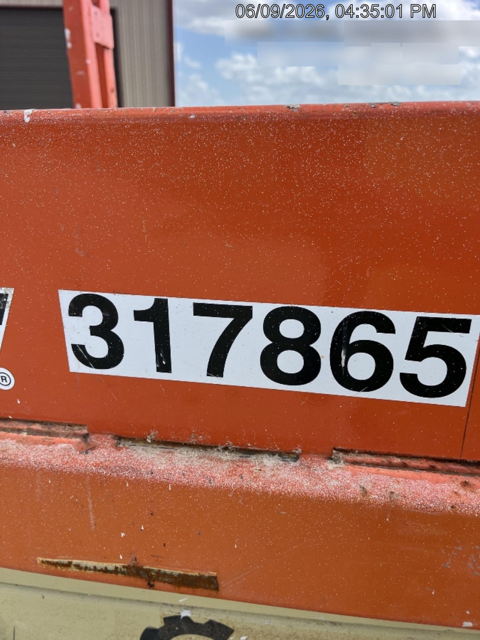 2023 JLG ES2632