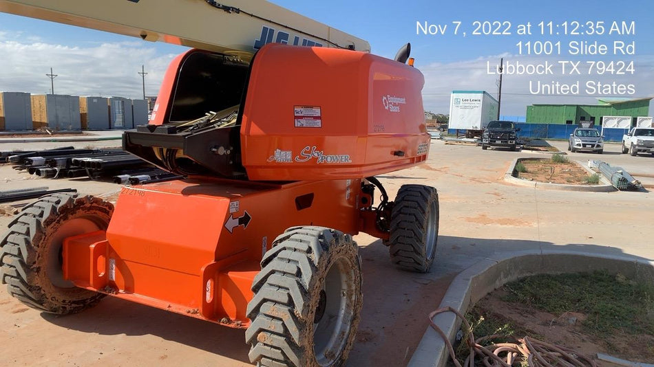 2022 JLG 660SJ