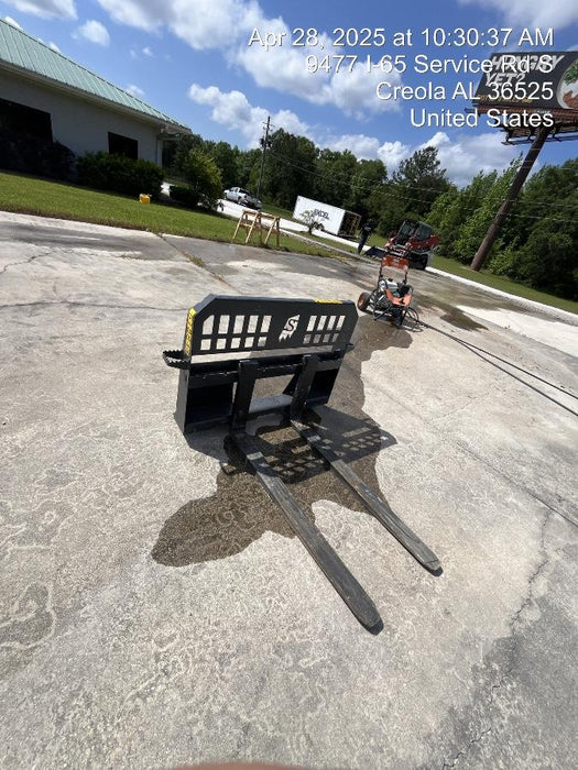 2025 SOLESBEE 48" Pallet Forks - Solesbee