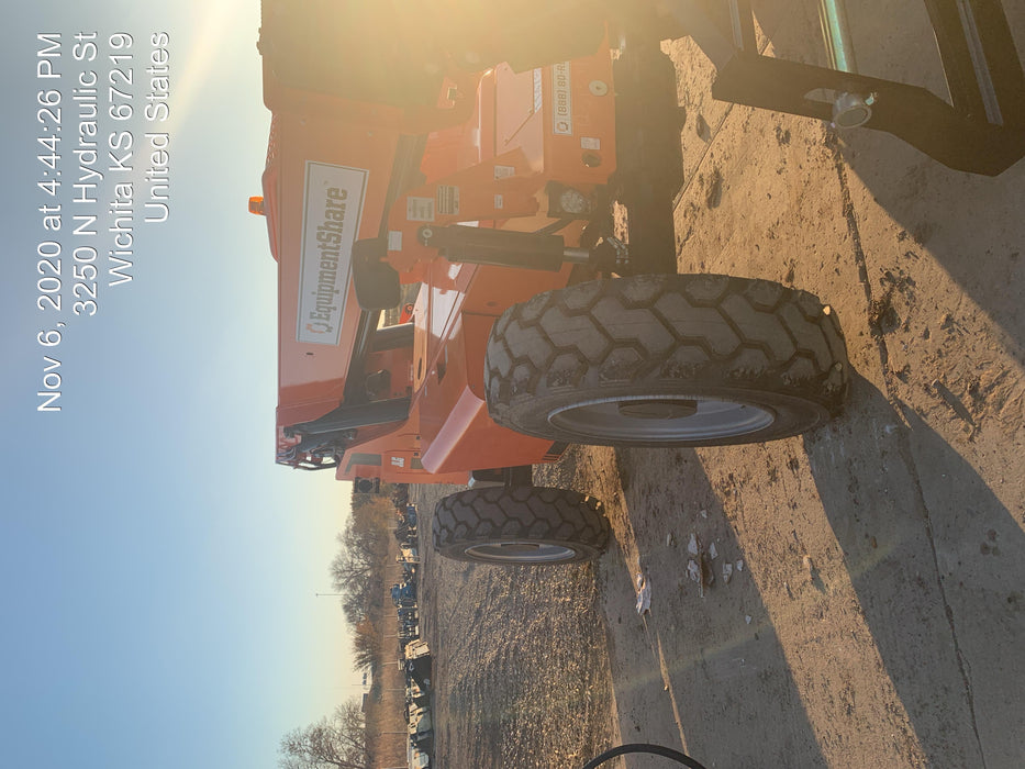 2020 Skytrak 8042 74 Hp, FF Tires, Work Lights, Beacon, Aux Hydraulics, Back up Alarm, Lifting Eye, ES Decals