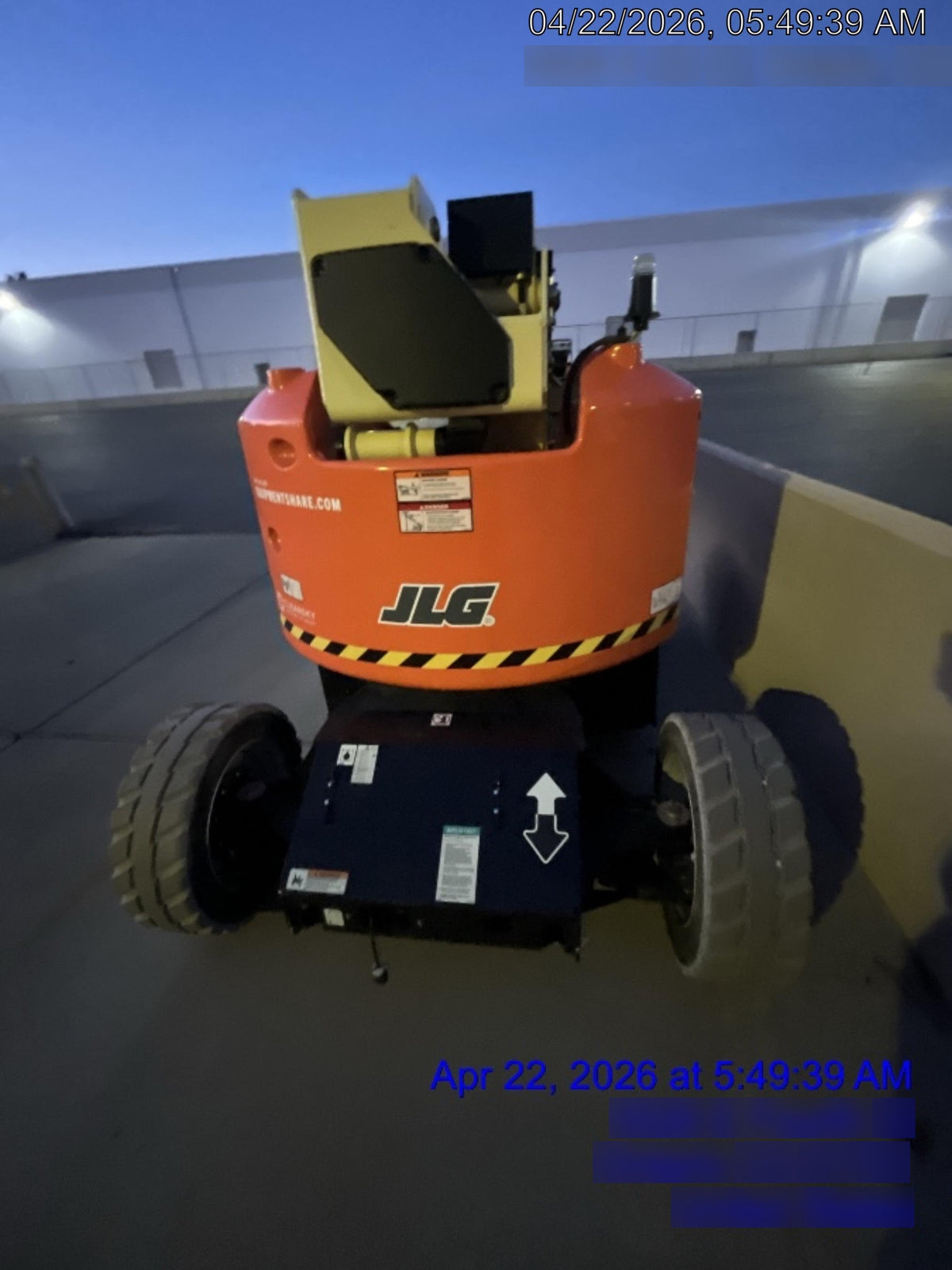 2024 JLG E450AJ