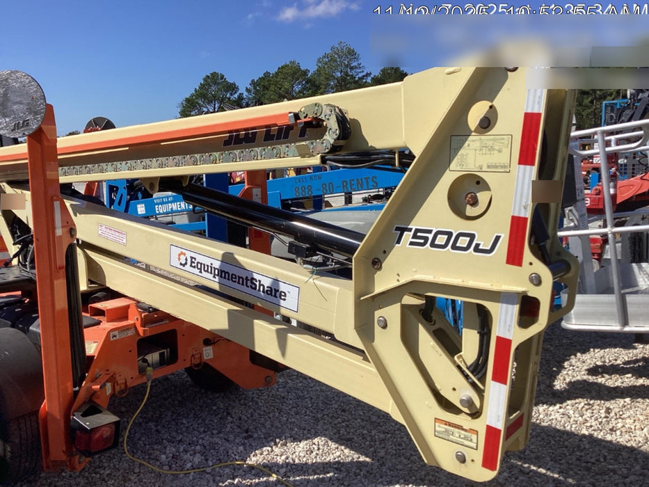 2021 JLG T500J