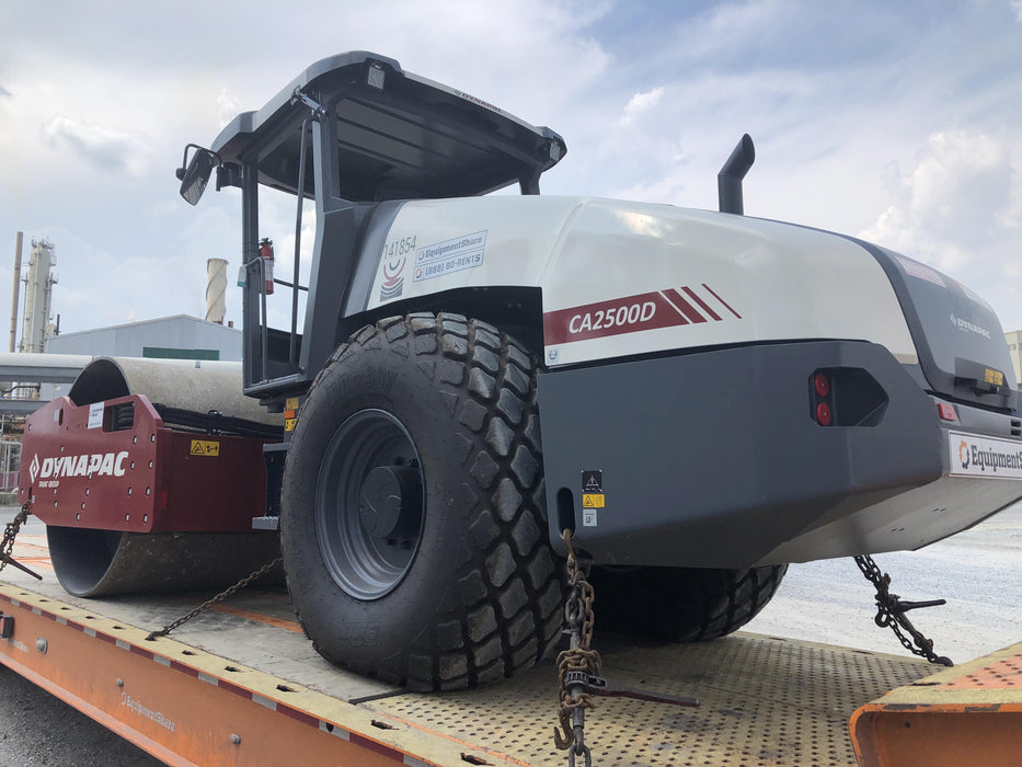 2021 DYNAPAC CA2500D