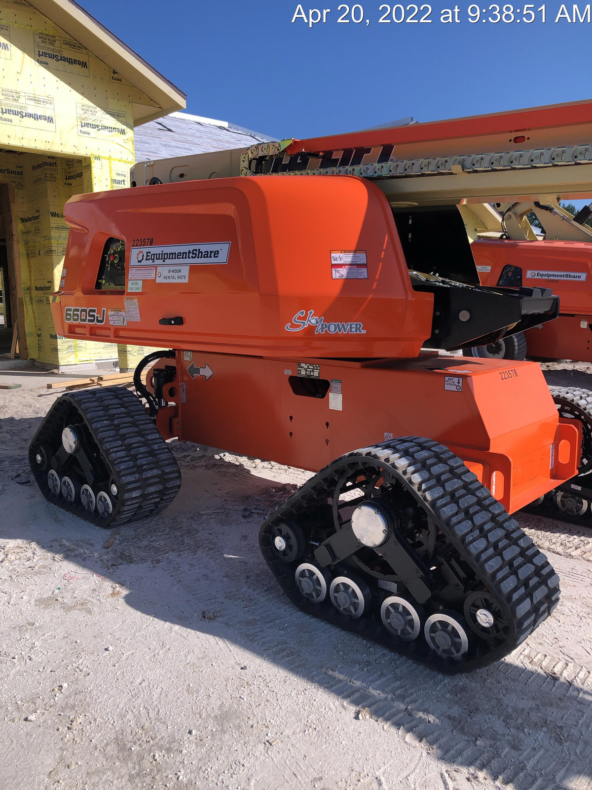 2022 JLG 660SJ Quad Track