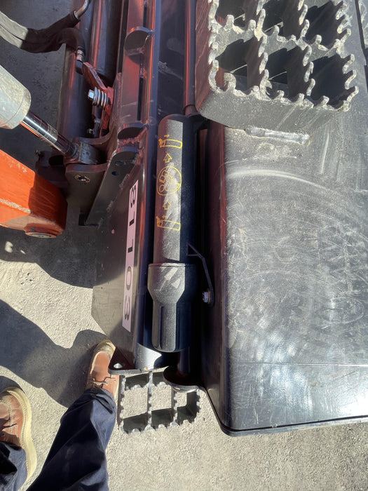 2020 PALADIN Sweepster SB72