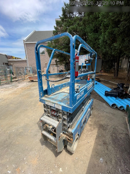 2020 Genie GS-1930 Fixed rails with chain entry gate - Pre A92.20