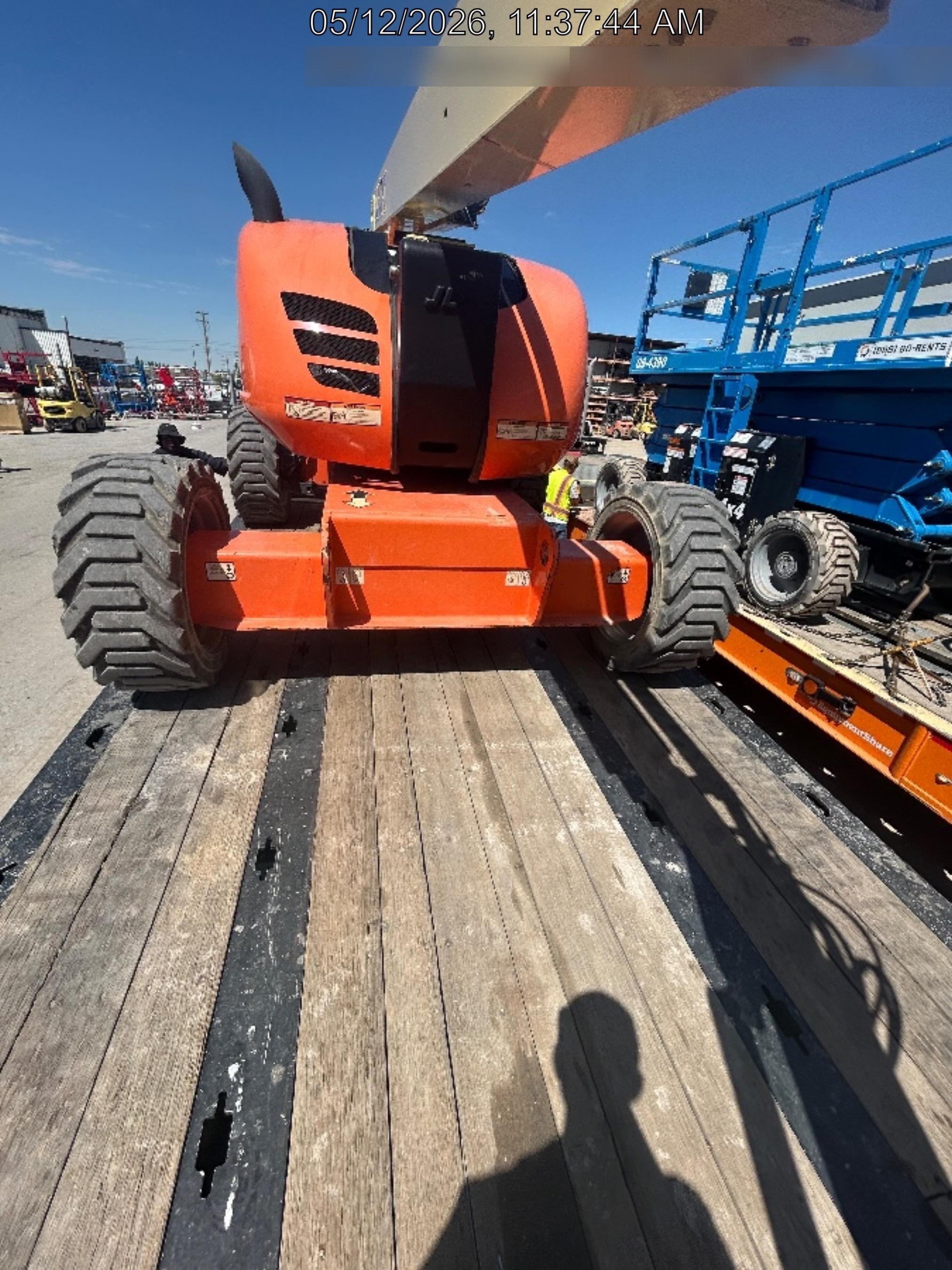 2019 JLG 600AJ