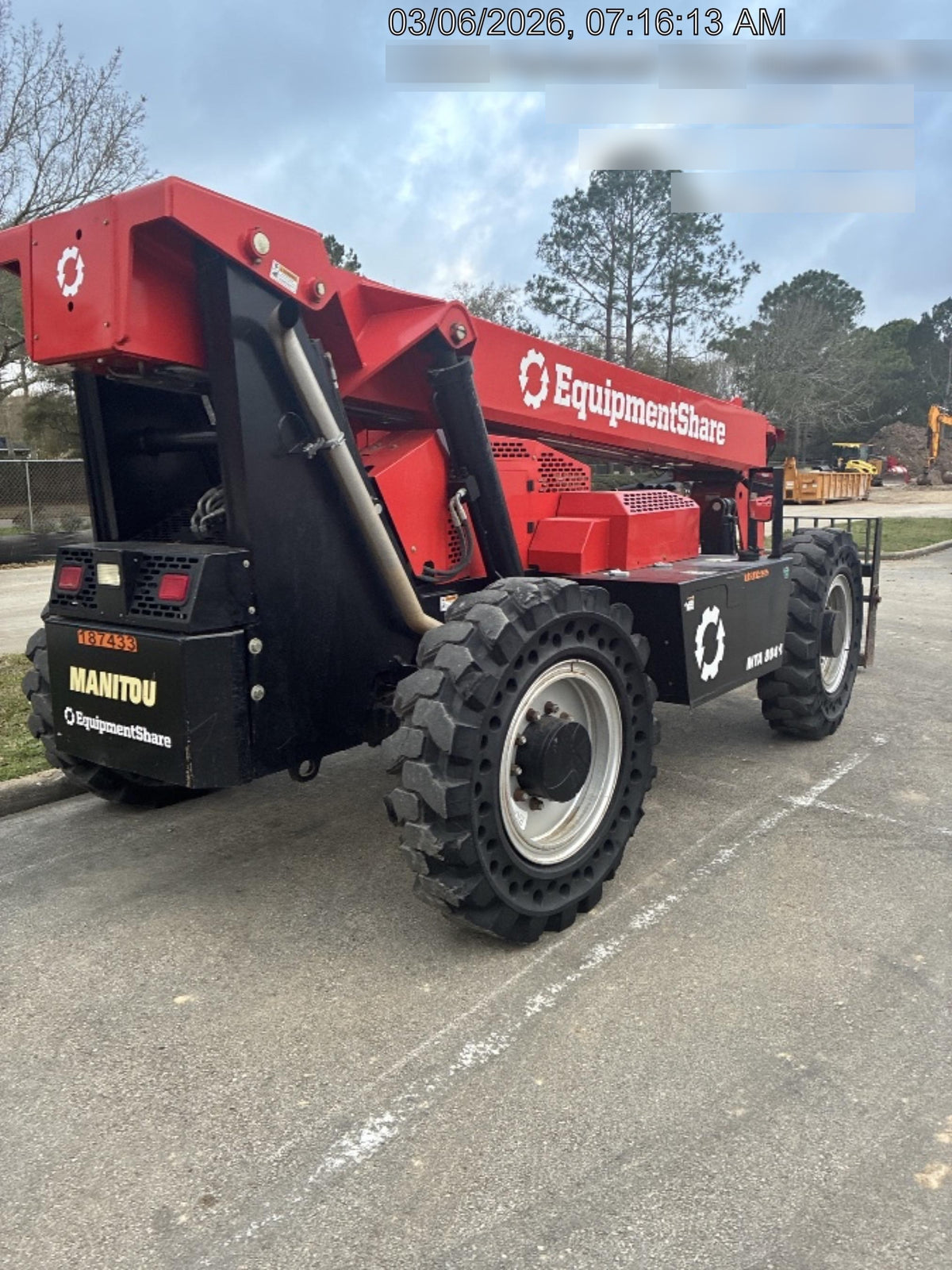 2021 MANITOU MTA8044