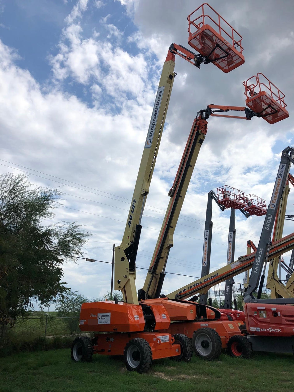 2019 JLG 860SJ