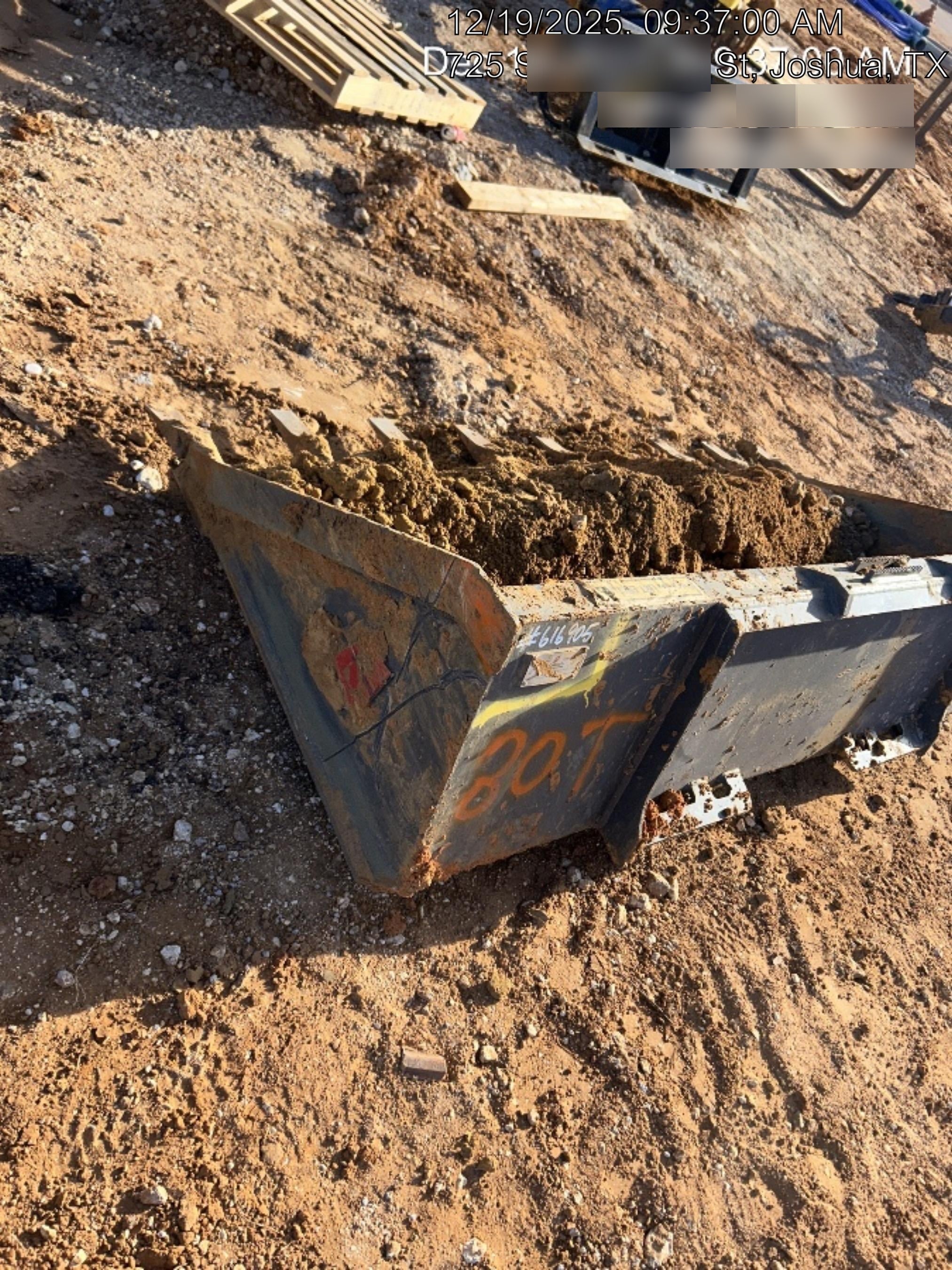 2025 SOLESBEE 80" Tooth Bucket, CTL - Solesbee's