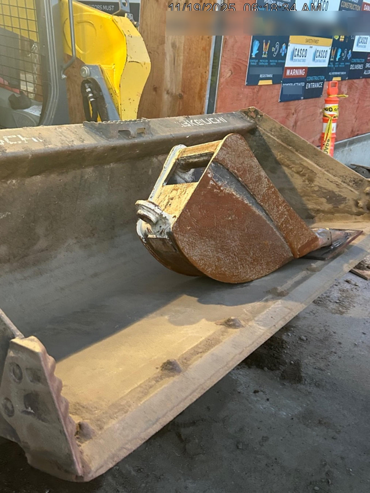 2023 SOLESBEE 12" Bucket - Solesbee