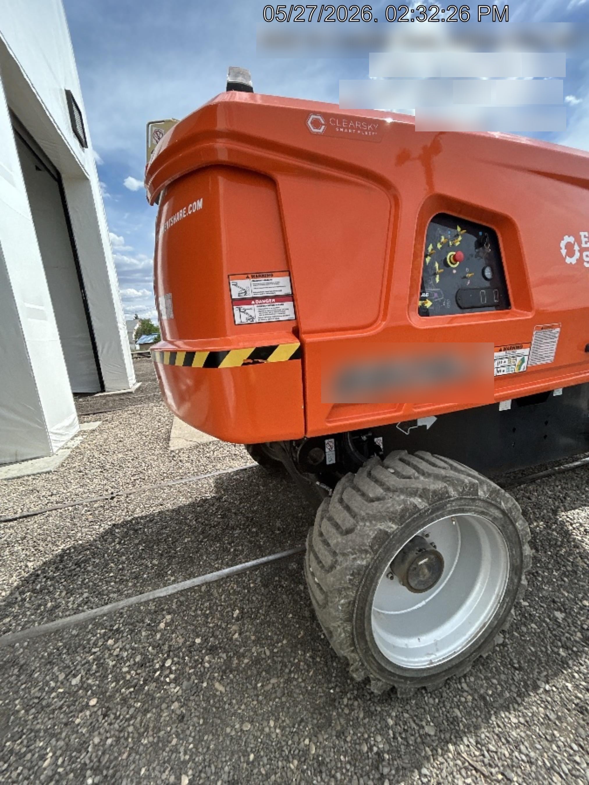 2025 JLG 660SJ