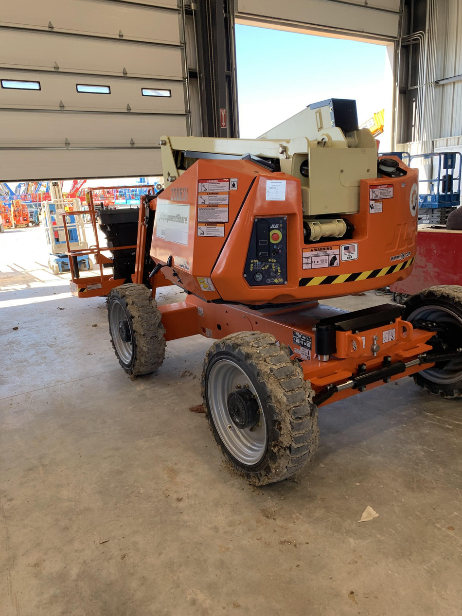 2022 JLG 340AJ