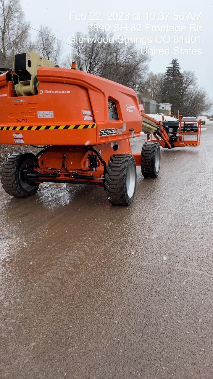2023 JLG 660SJ