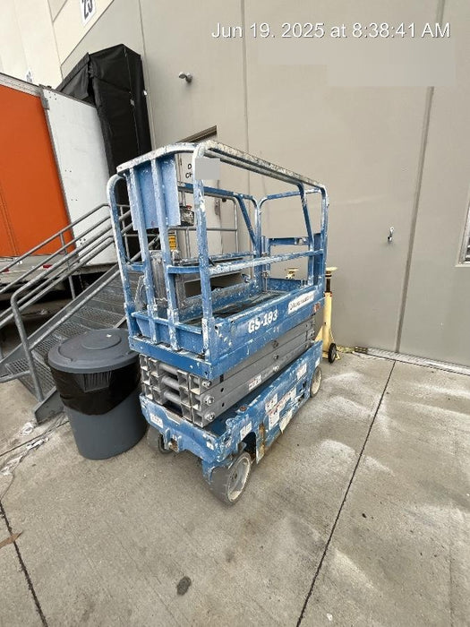 2020 Genie GS-1930 Solid Non Marking Tires, Beacon, Folding rails with half height swing gate