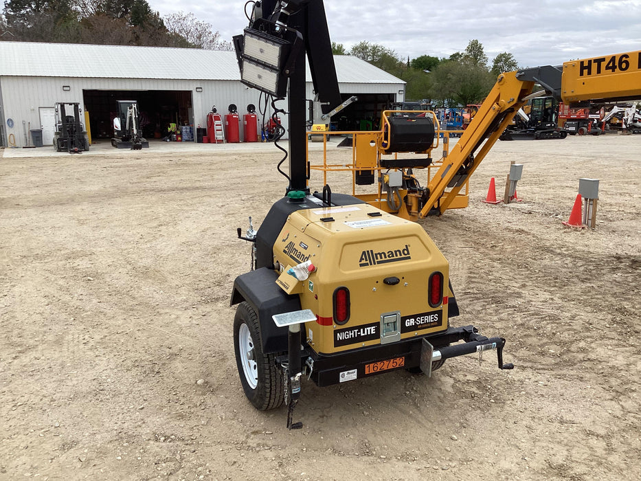 2021 Allmand NLV3GR (4) LED Light Fixture 350W, 23' Vertical Mast, 3kW Prime, Towable, Deep Sea L401, Leveling Jacks, Yanmar T4F 5.8hp