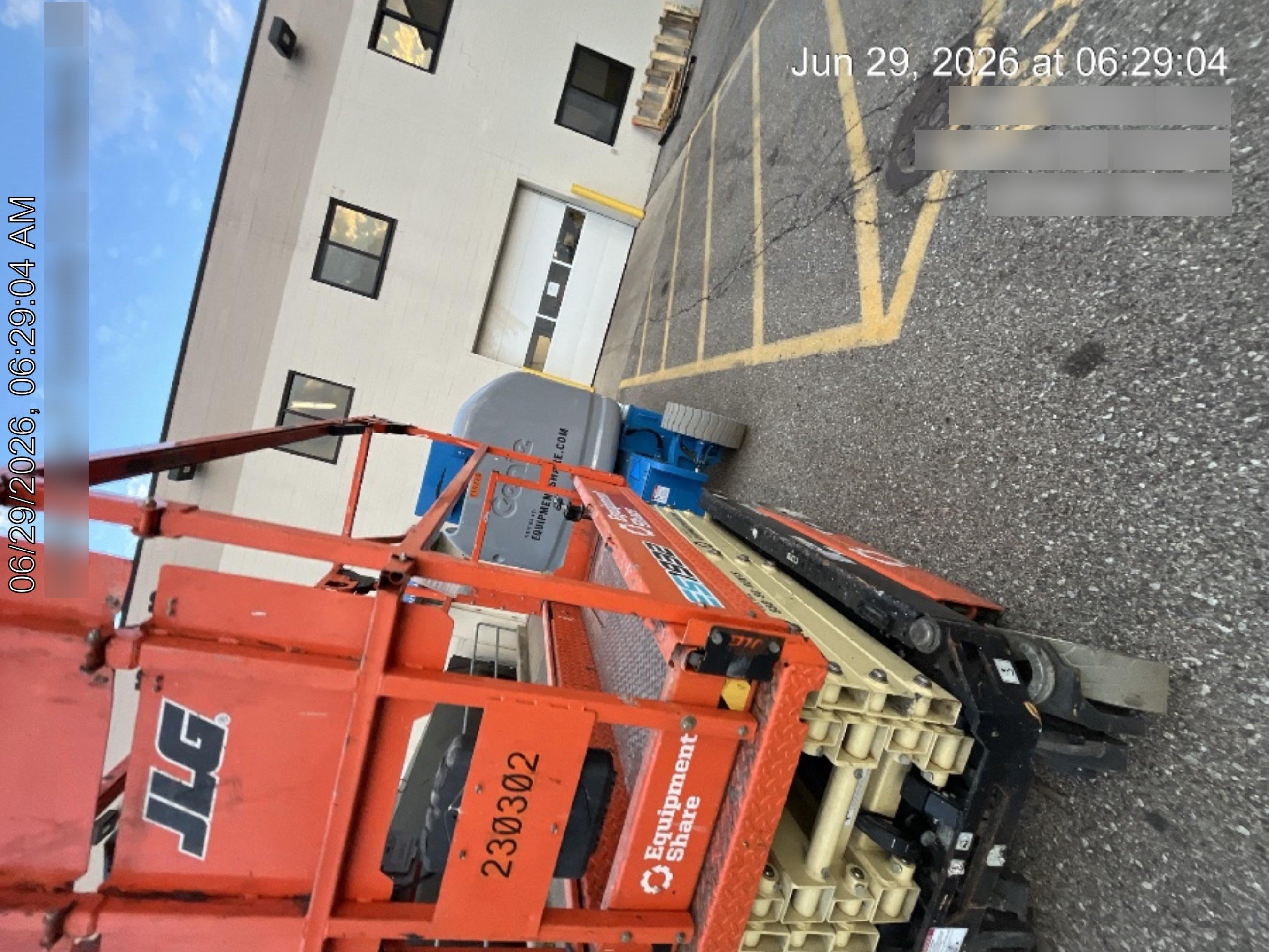 2022 JLG ES1932