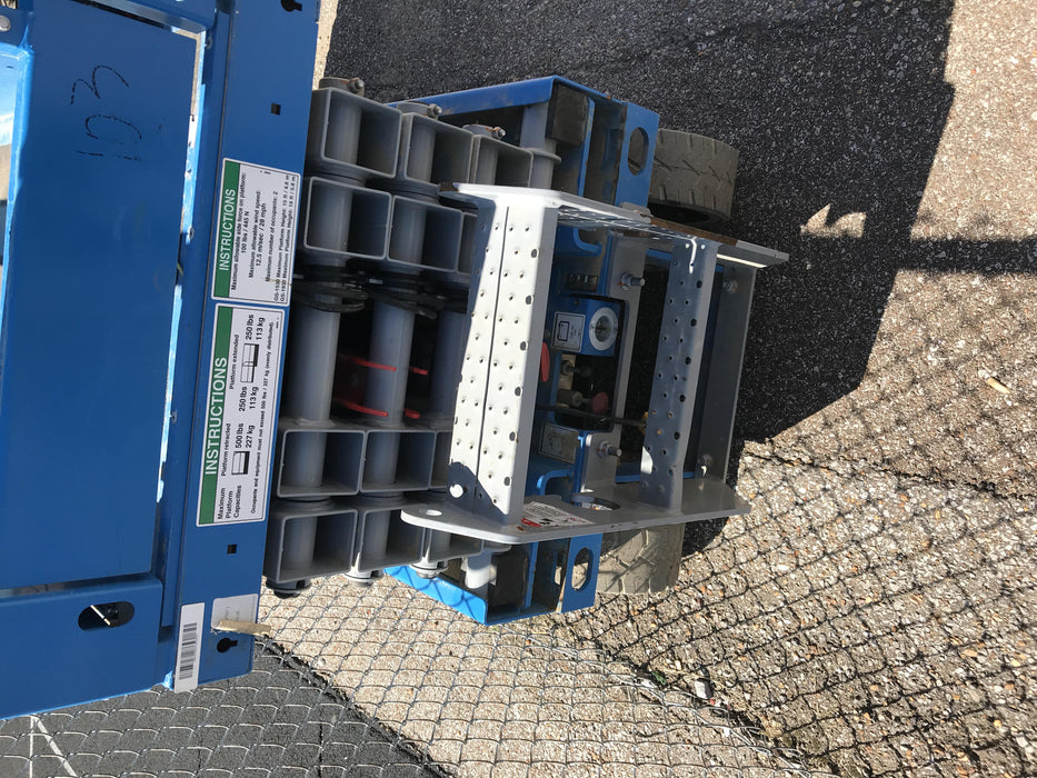 2020 Genie GS-1930 Solid Non Marking Tires, Beacon, Folding rails with half height swing gate