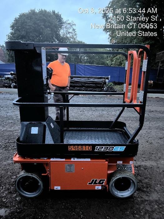 2025 JLG 1230ES