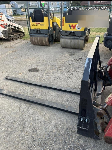 2025 ARROW MATERIAL HANDLING F5100CB - 72"