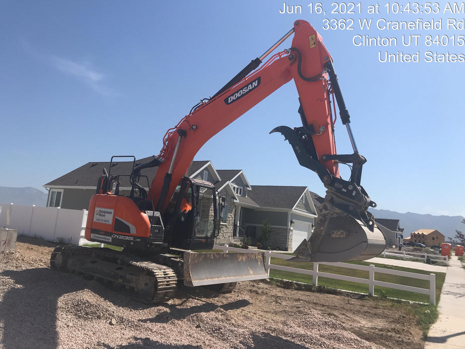 2020 DOOSAN DX235LCR-5