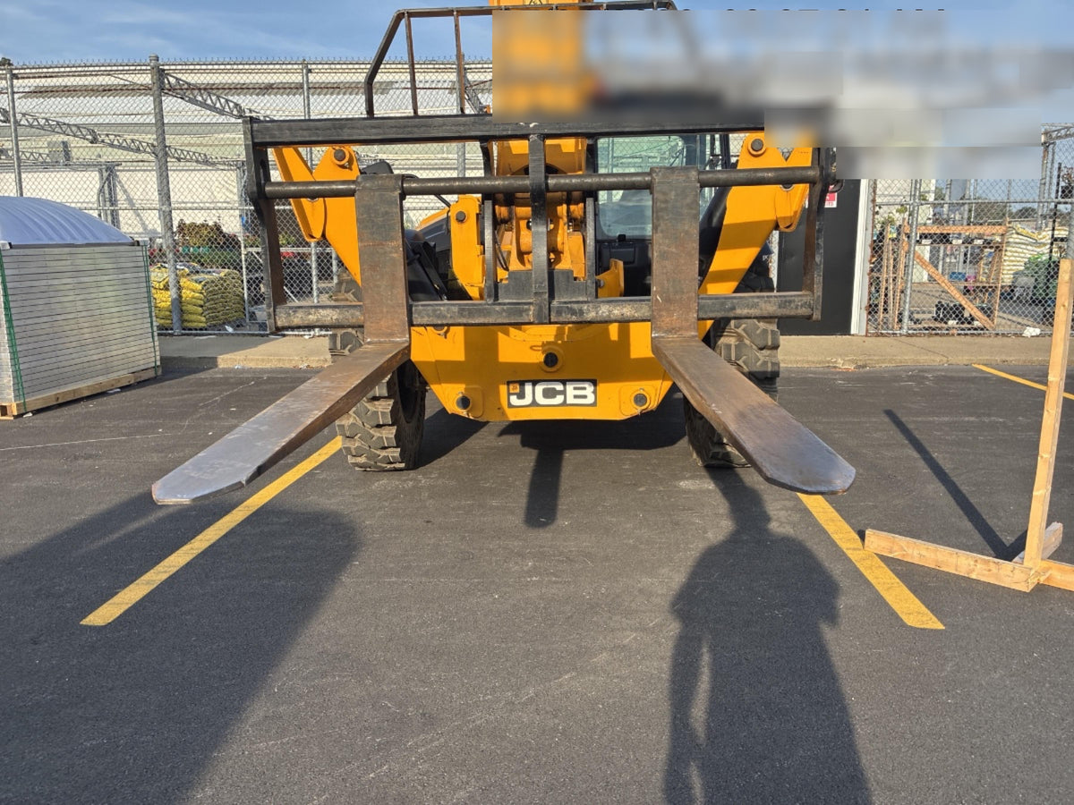 2025 JCB 510-56
