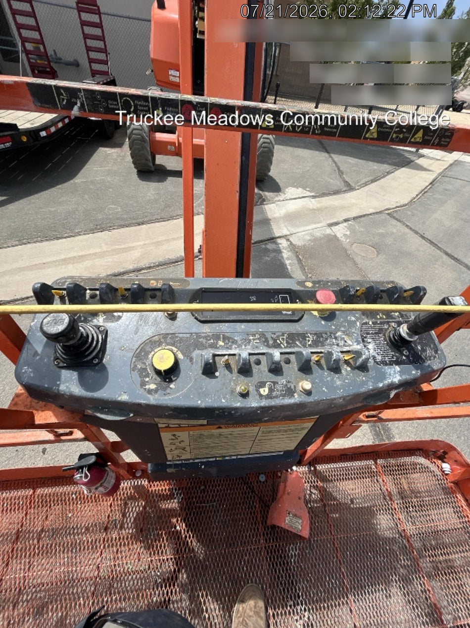 2019 JLG 460SJ