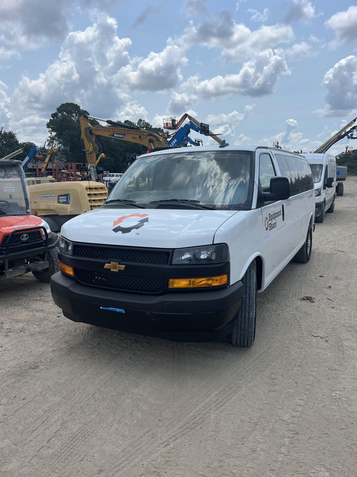 2025 CHEVROLET Express Van - Rental