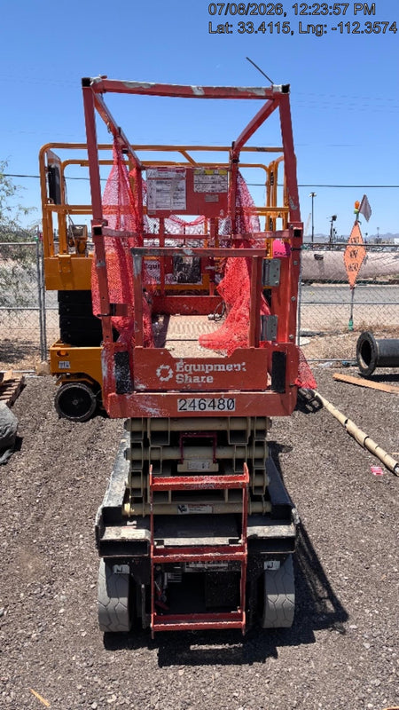 2022 JLG ES2632