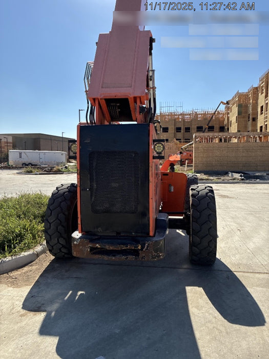 2020 Skytrak 8042 74 Hp, FF Tires, Work Lights, Beacon, Aux Hydraulics, Back up Alarm, Lifting Eye, ES Decals