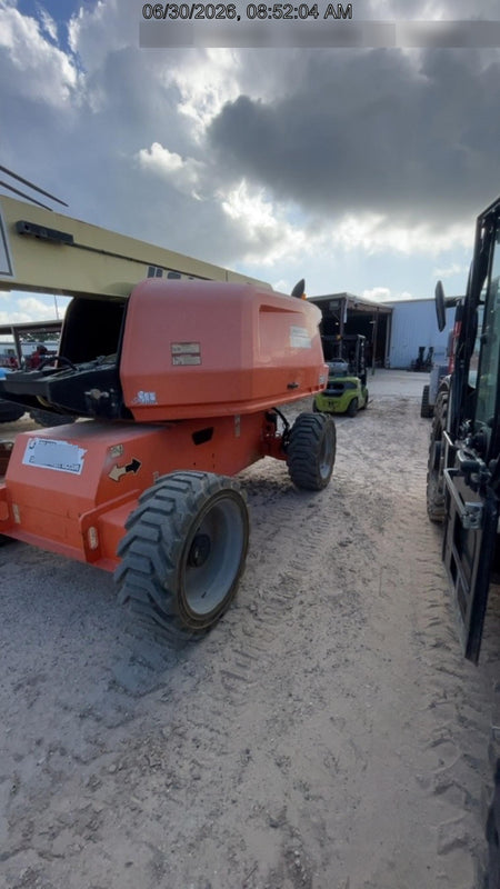 2019 JLG 660SJ