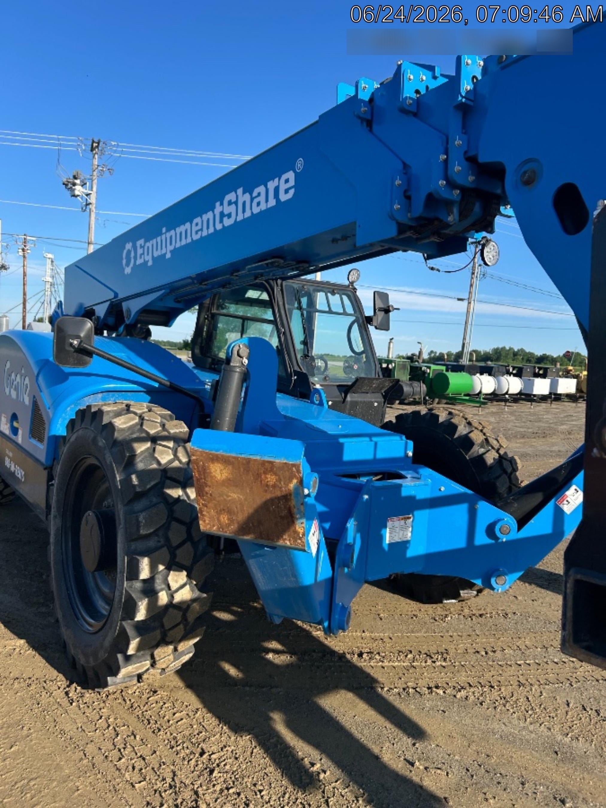 2025 GENIE GTH-1056