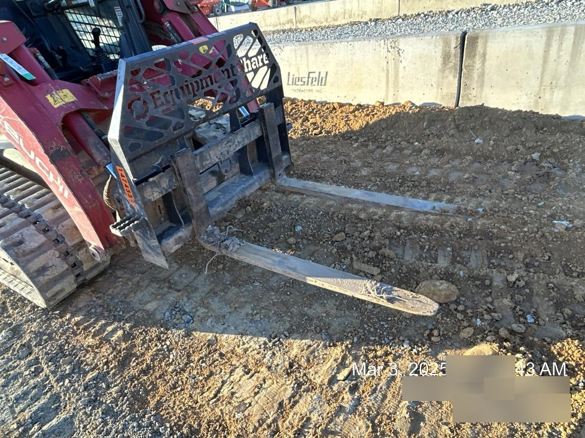 2021 PALADIN 48" Pallet Forks - Paladin