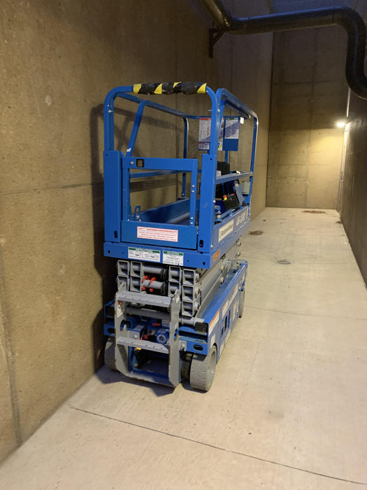 2020 Genie GS-1930 Solid Non Marking Tires, Beacon, Folding rails with half height swing gate