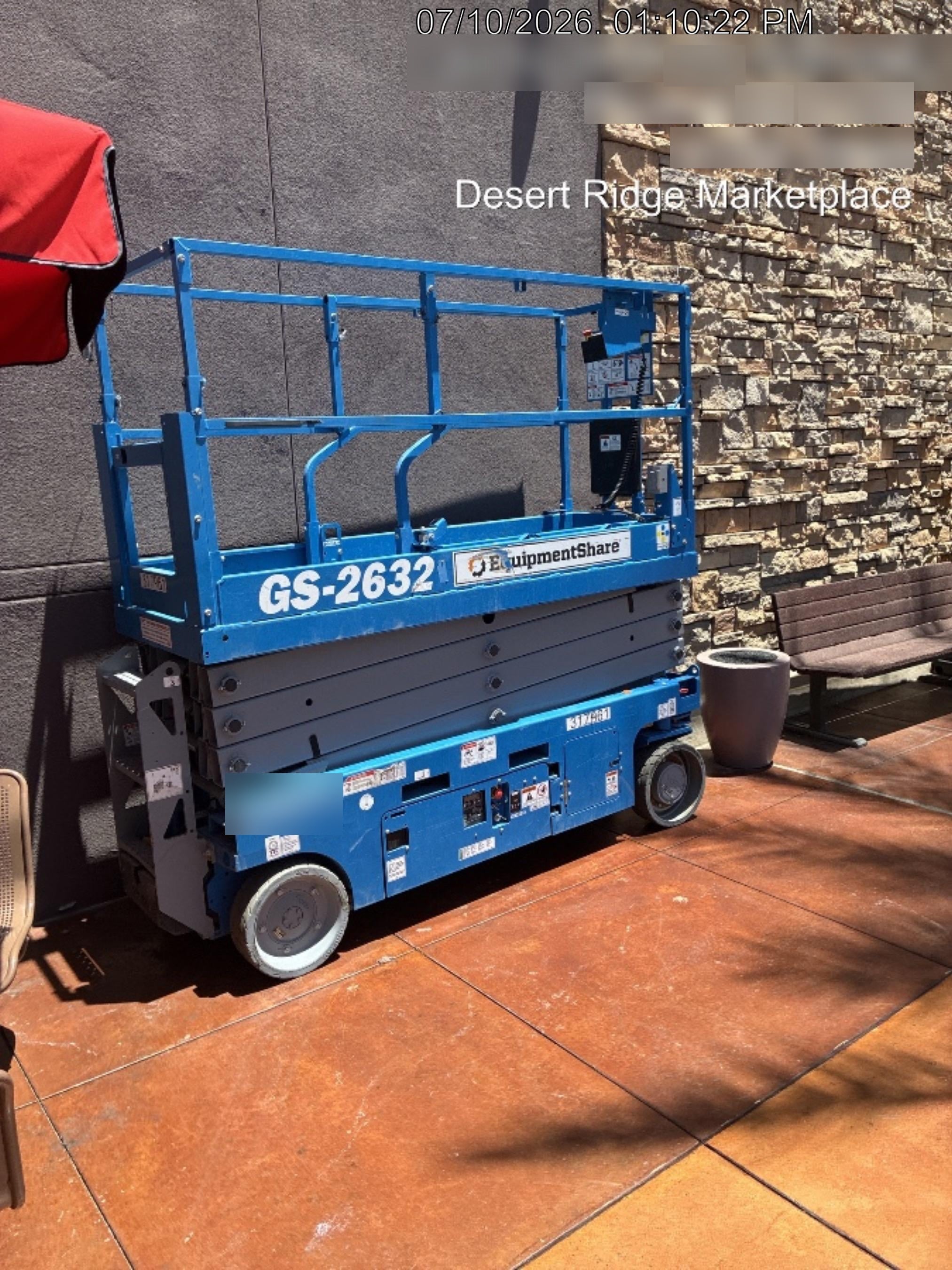 2023 GENIE GS-2632