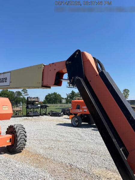 2019 JLG 800AJ