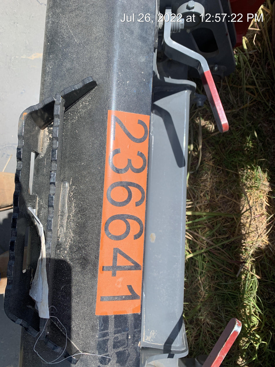 2022 TAKEUCHI TL12R2-R